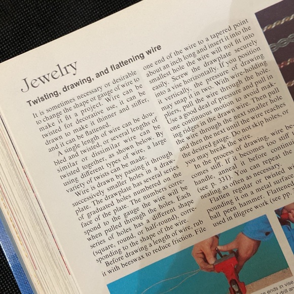 Reader's Digest - Crafts & Hobbies: A Step-by-Step Guide to Creative Skills USED - Picture 10 of 11